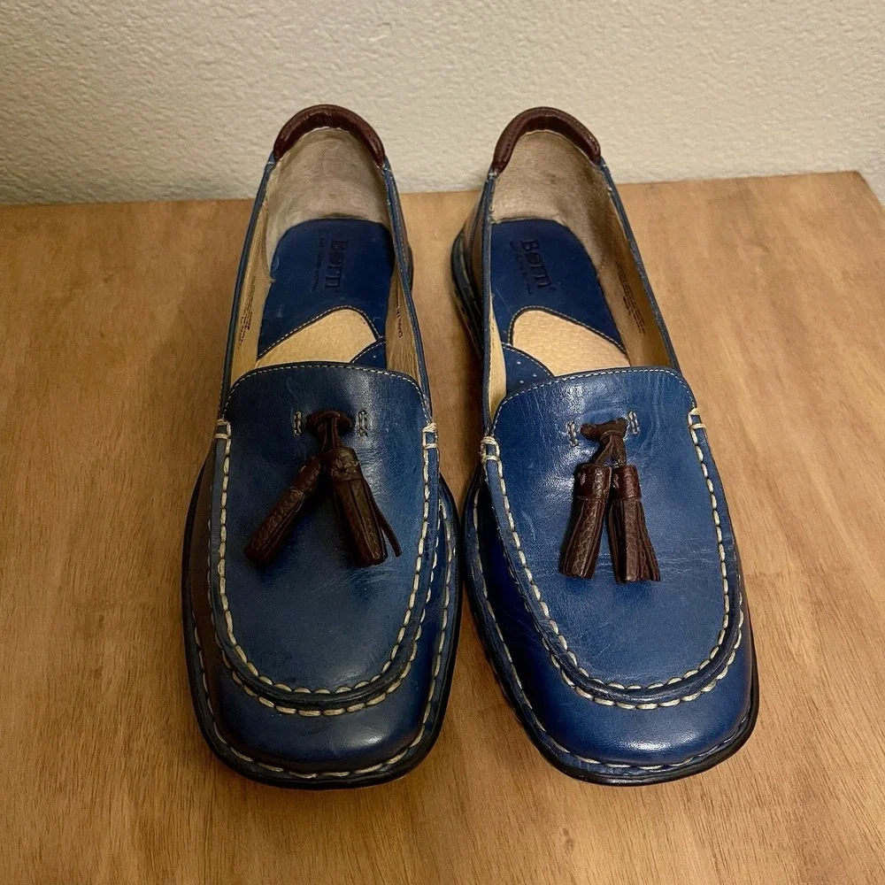 Born Handcrafted Leather Tassel Loafers Blue Brown‎ Nautical Men's Size 9.5 EUC